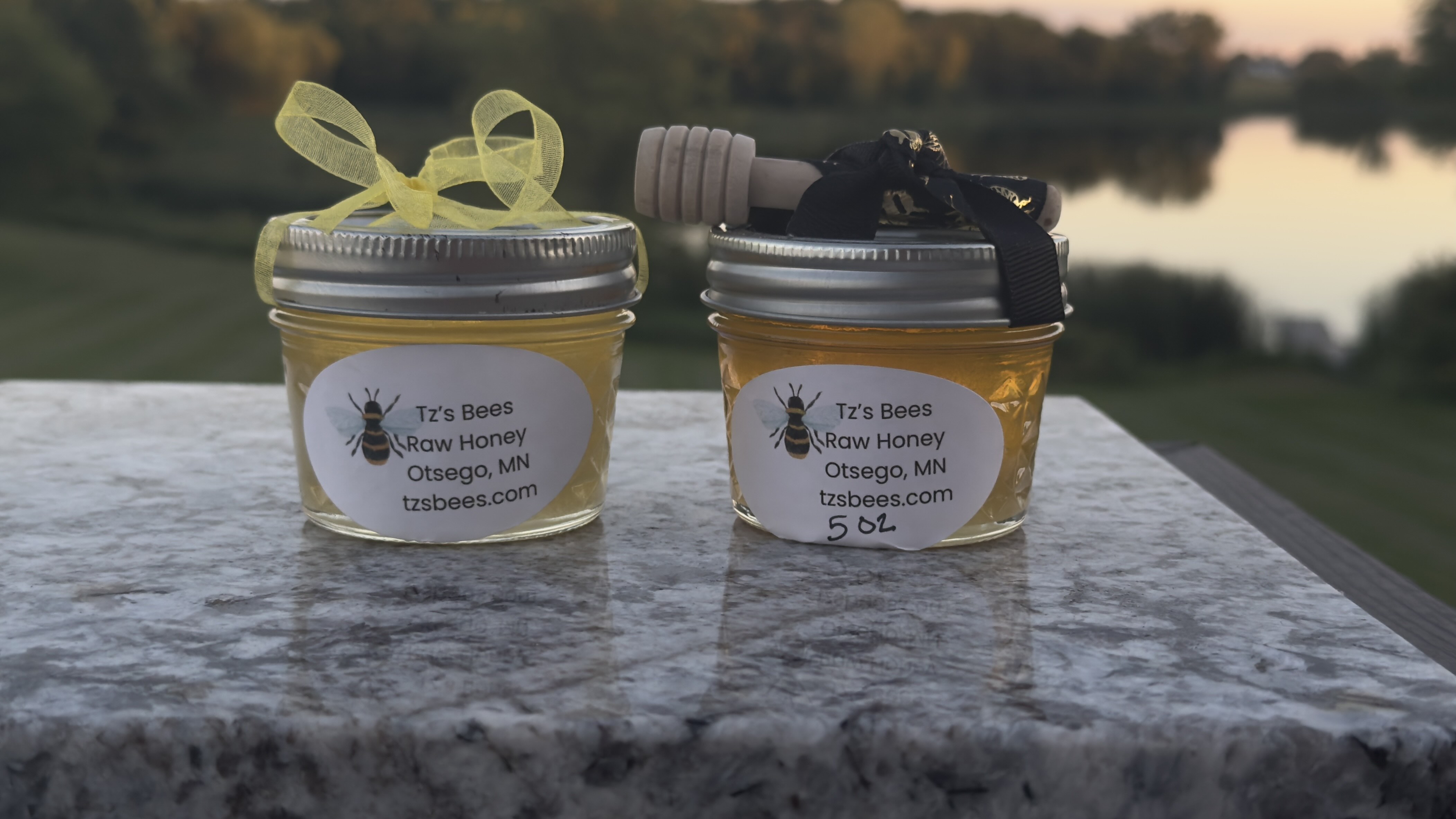 5 oz gift jar with decor